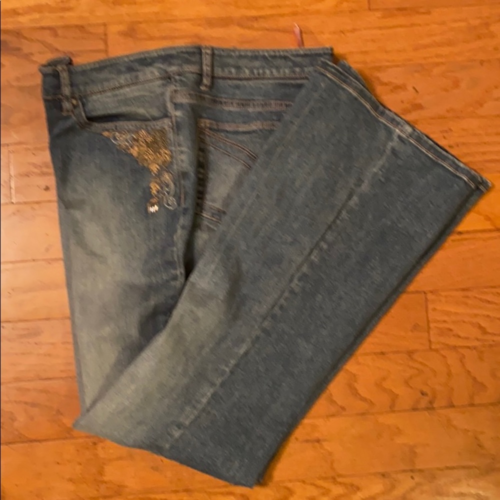 PRE-OWNED WOMEN’S GIANNI BINI FLARE LEG JEANS - Picture 12 of 12